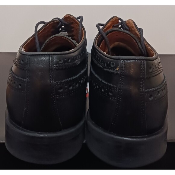 Stafford (Oxford-Wingtip)-(Black)-(Size 9.5)-(Pre-owned)-(Decent Condition)-$25 - Picture 4 of 6
